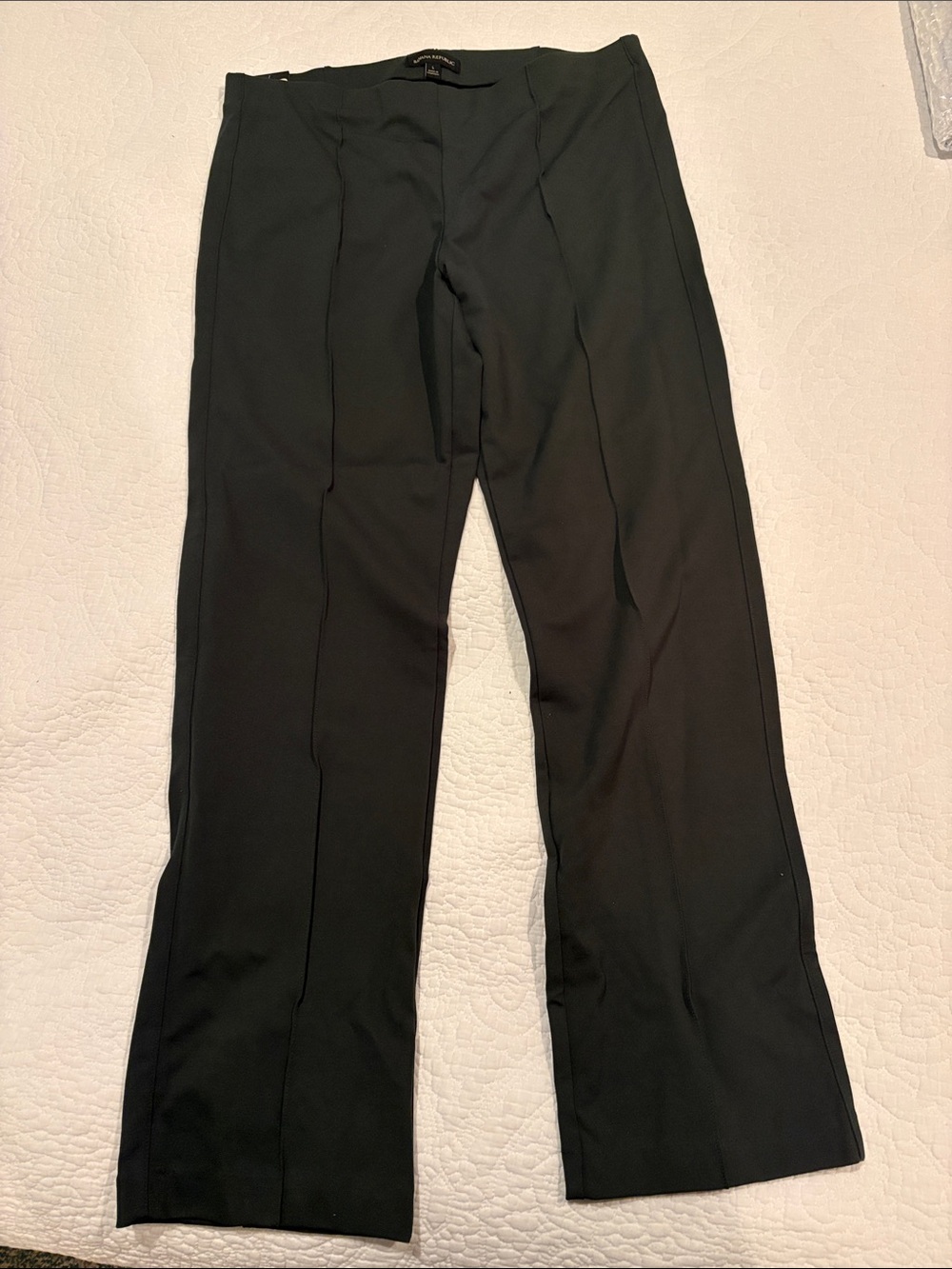 NWT Women’s Green Dress Pants - Classic Straight Leg